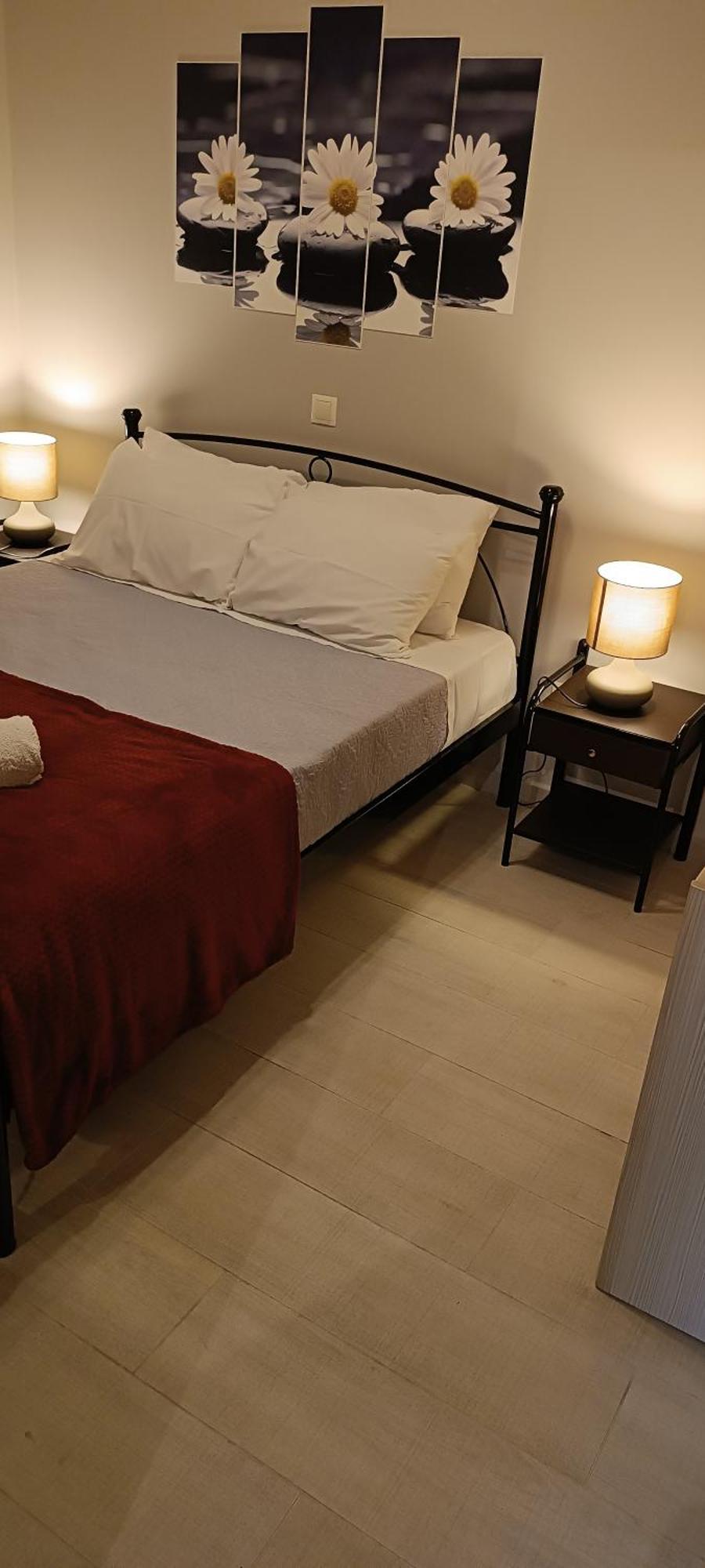 Andros Guesthouses ภายนอก รูปภาพ